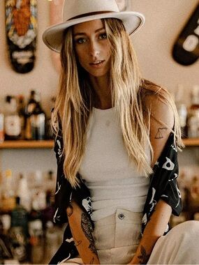 P&CO Paradise Forever Vest - Sz. Fourteen-  NWT